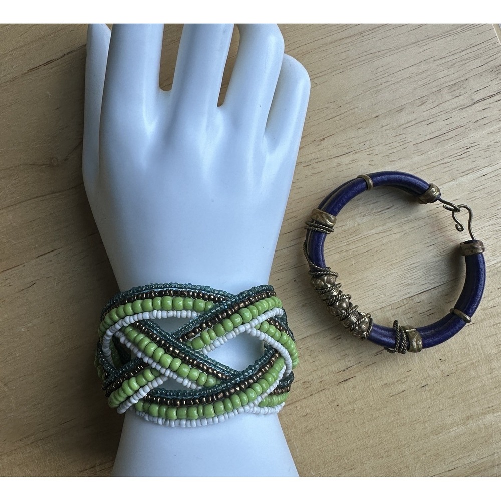 Vintage Glass Beaded Wire Wrap Bracelets Size 6 Adjustable Green Purple Set Of 2